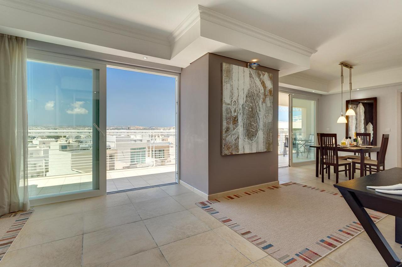Luxury Apartment Inc Pool & Views Sliema Exteriér fotografie